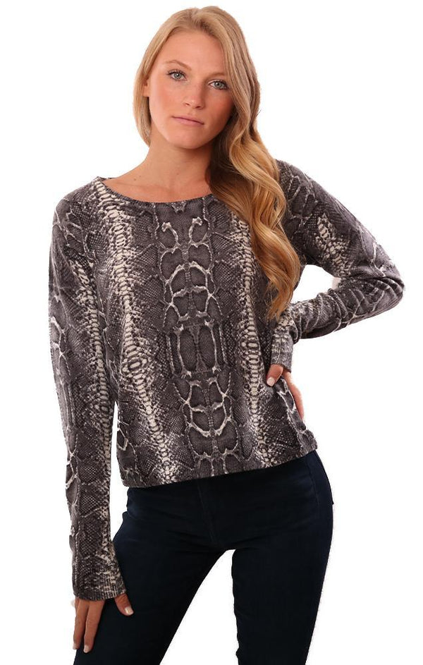 Raffi Sweaters Crew Neck Long Sleeve Snakeskin Printed Knit Cashmere Pullover