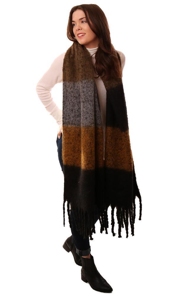 Scarves Color Block Fringed Chunky Knit Scarf