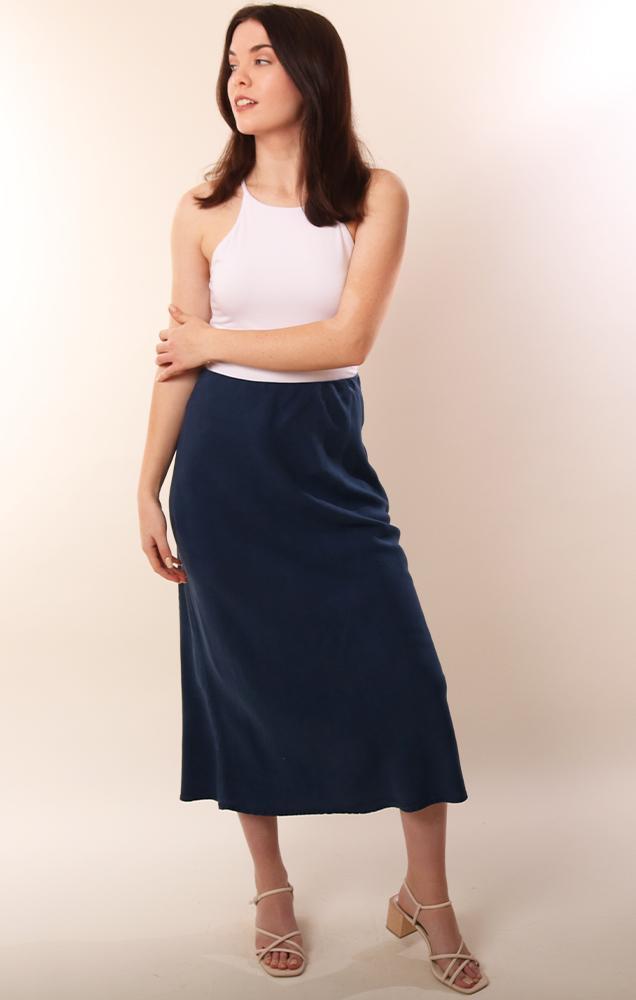 Bella Dahl Tencel Navy Flowy Midi Soft Spring Skirt